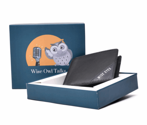 Minimalist Bi-Fold Corner Accent